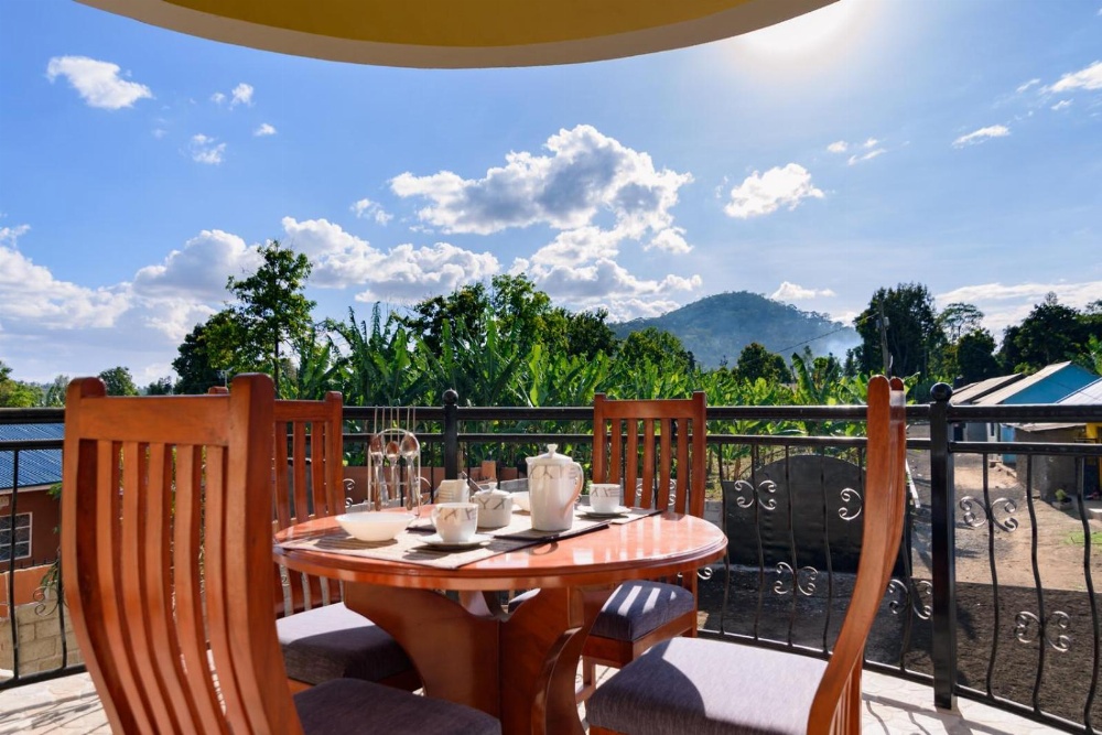 Rayan Apartments & Safaris